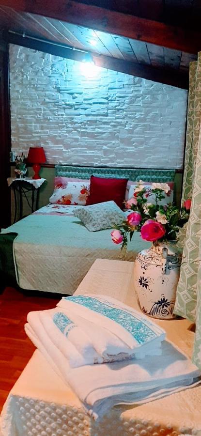 Tom E Jerry Bed and Breakfast Domus De Maria Esterno foto